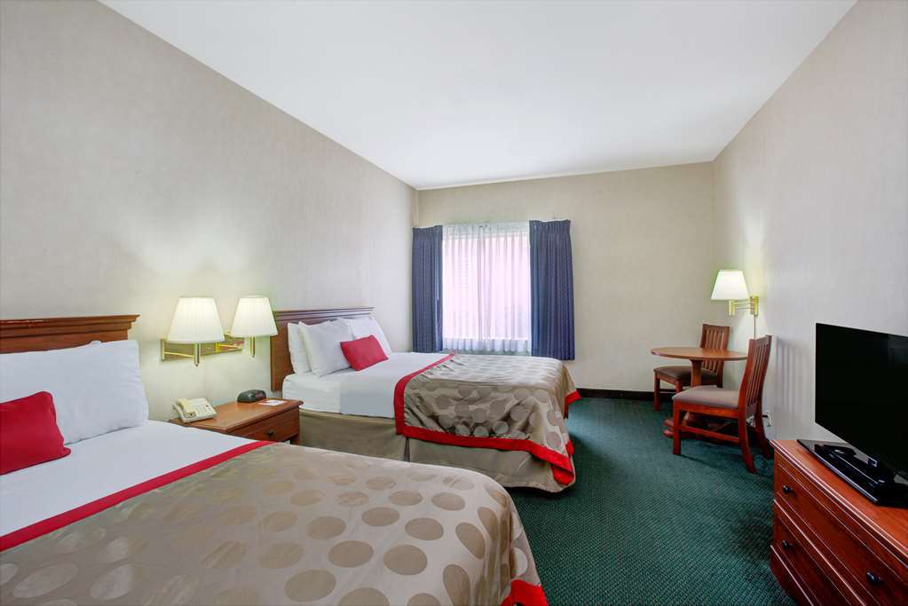 Super 8 By Wyndham Murfreesboro Ruang foto