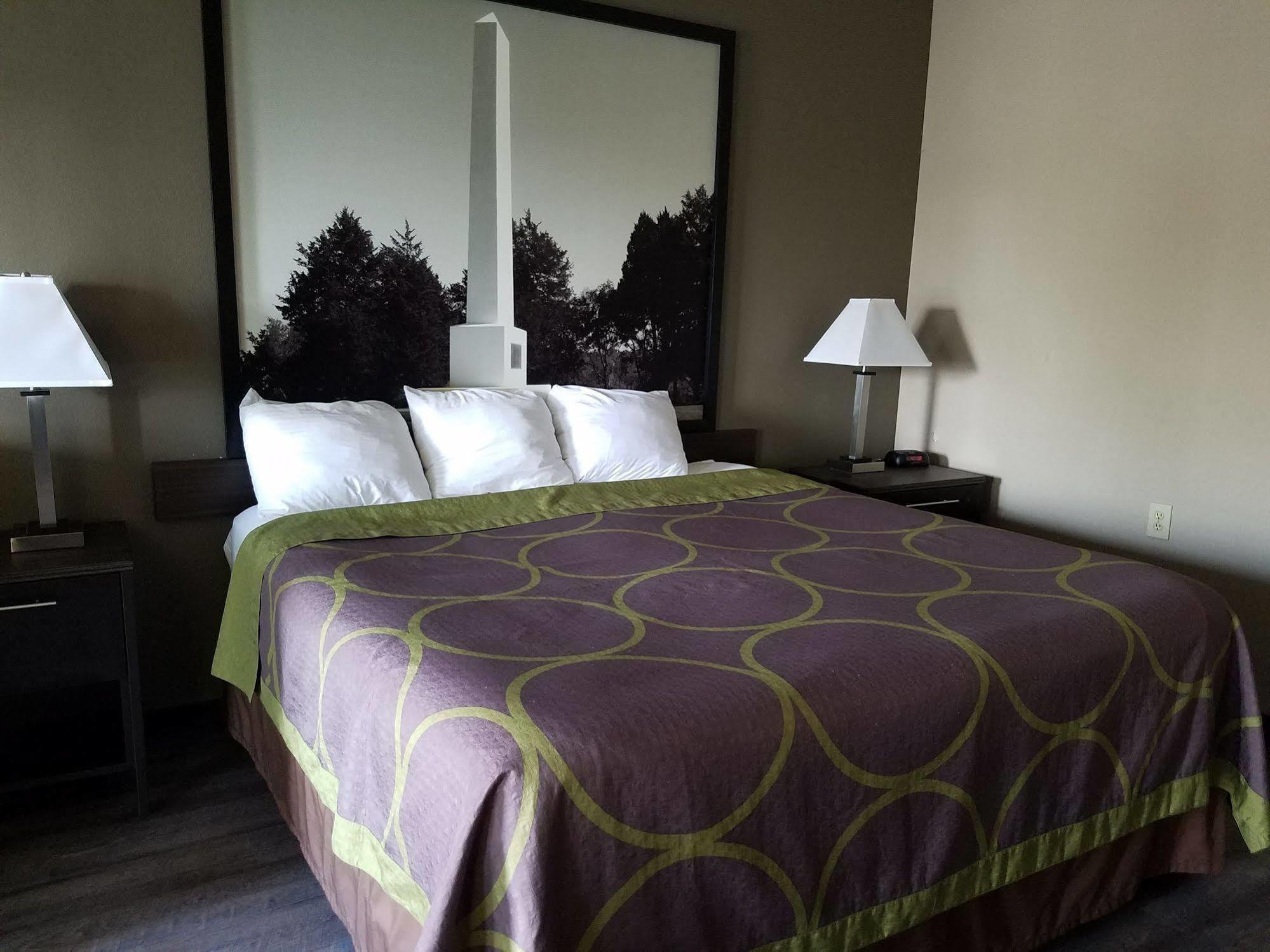 Super 8 By Wyndham Murfreesboro Bagian luar foto