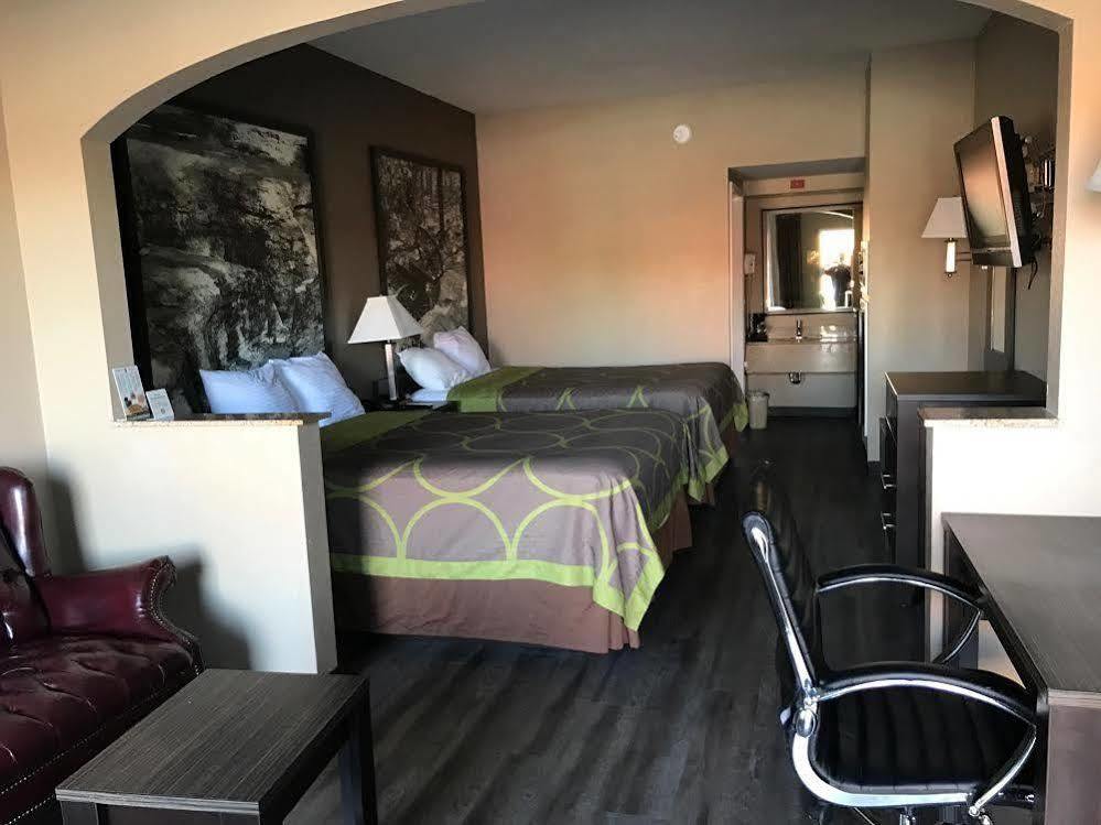 Super 8 By Wyndham Murfreesboro Bagian luar foto